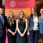 Prof. Diogo Magalhães com as palestrantes e a Profa. Laura Spylanashad